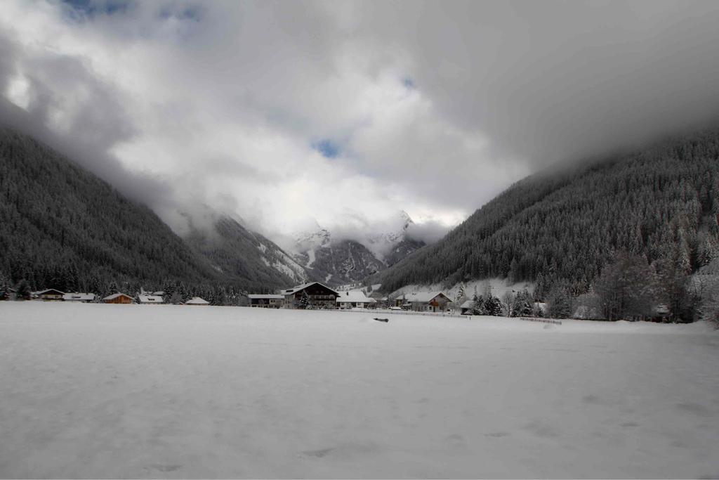 Pension Konigshof Mallnitz Bagian luar foto