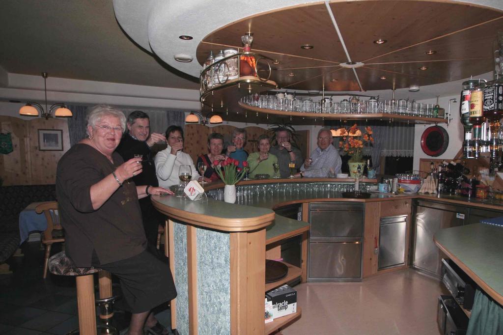 Pension Konigshof Mallnitz Bagian luar foto